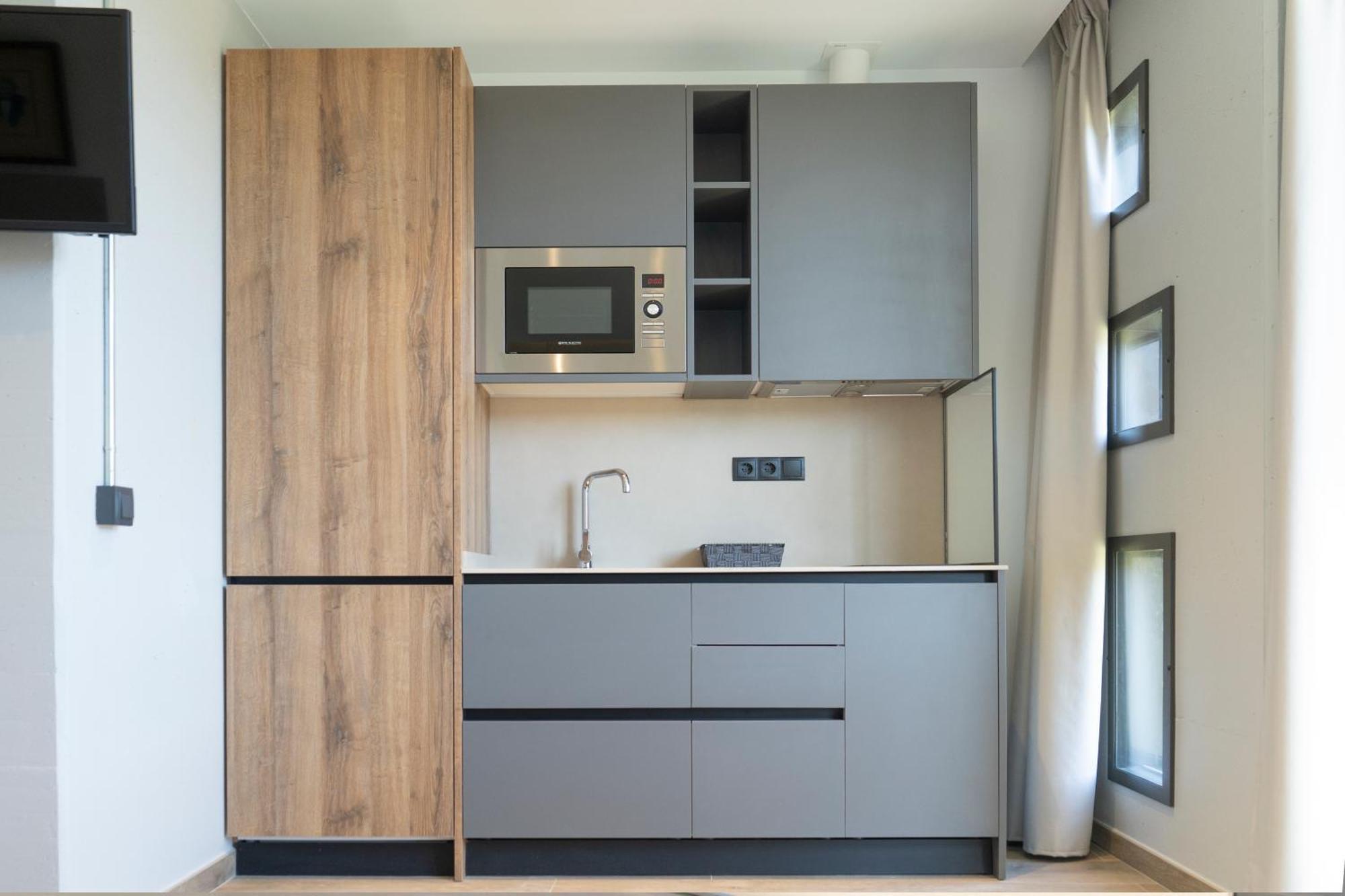 Monturiol Apartaments Барселона Екстер'єр фото